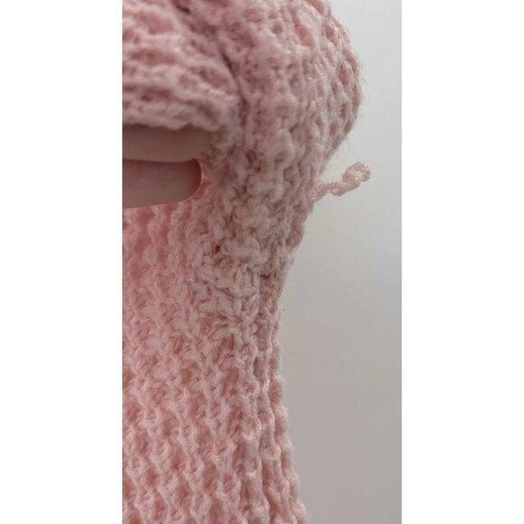 DKNY Girl’s Flip Sequin Spell Out Pink Knit V-Neck Sweater Size XL Preppy - Picture 9 of 13